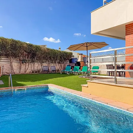 V3, Jardins Branqueira6 Near Beach, 빌라 *