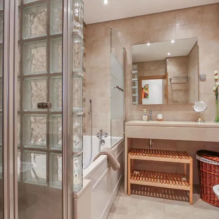 V3, Jardins Branqueira6 Near Beach, Вілла *